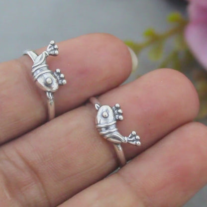 925 Real Sterling Silver women unique Oxidized foot toe rings - Pair