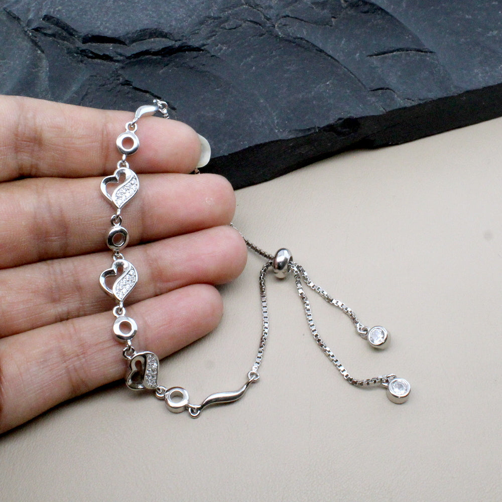Buy quality 925 starling silver pearl bracelets for ladies kks0136 in  Ahmedabad