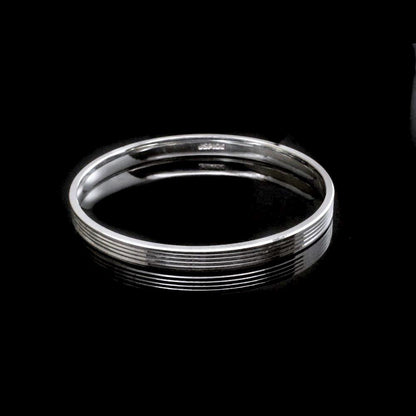 Solid Pure Silver Flat design Men's Bangle 6.6 CM Kada