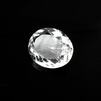 39Ct Natural Clear Crystal Quartz Oval Fine Gemstone