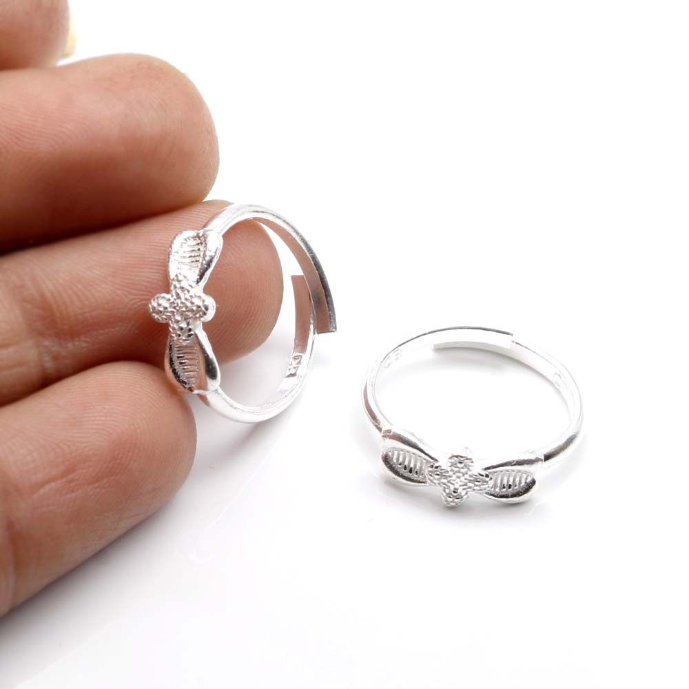 Toe ring Adjustable silver plated flower engraved design Barefoot jewelry