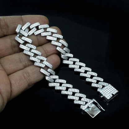 Iced Out Cuban link Bracelet for Men in 925 Silver