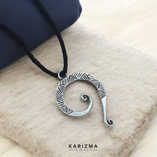 925 Sterling Silver Oxidized beach wea Spiral charm with black thread Women single Anklet