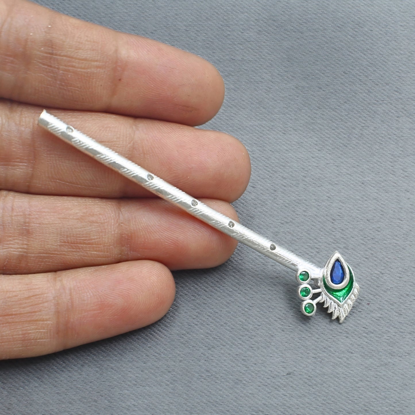Silver Flute Basuri Peacock Feather (Mor Pankh) Design