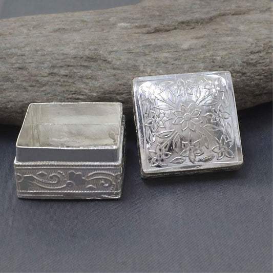 Real Silver Round Dibbi for Honey, Sindoor & Red Book Remedies