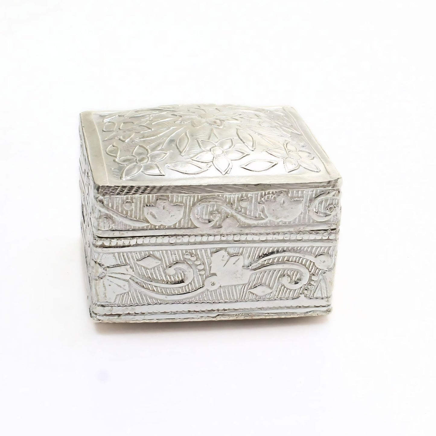 Real Silver Round Dibbi for Honey, Sindoor & Red Book Remedies