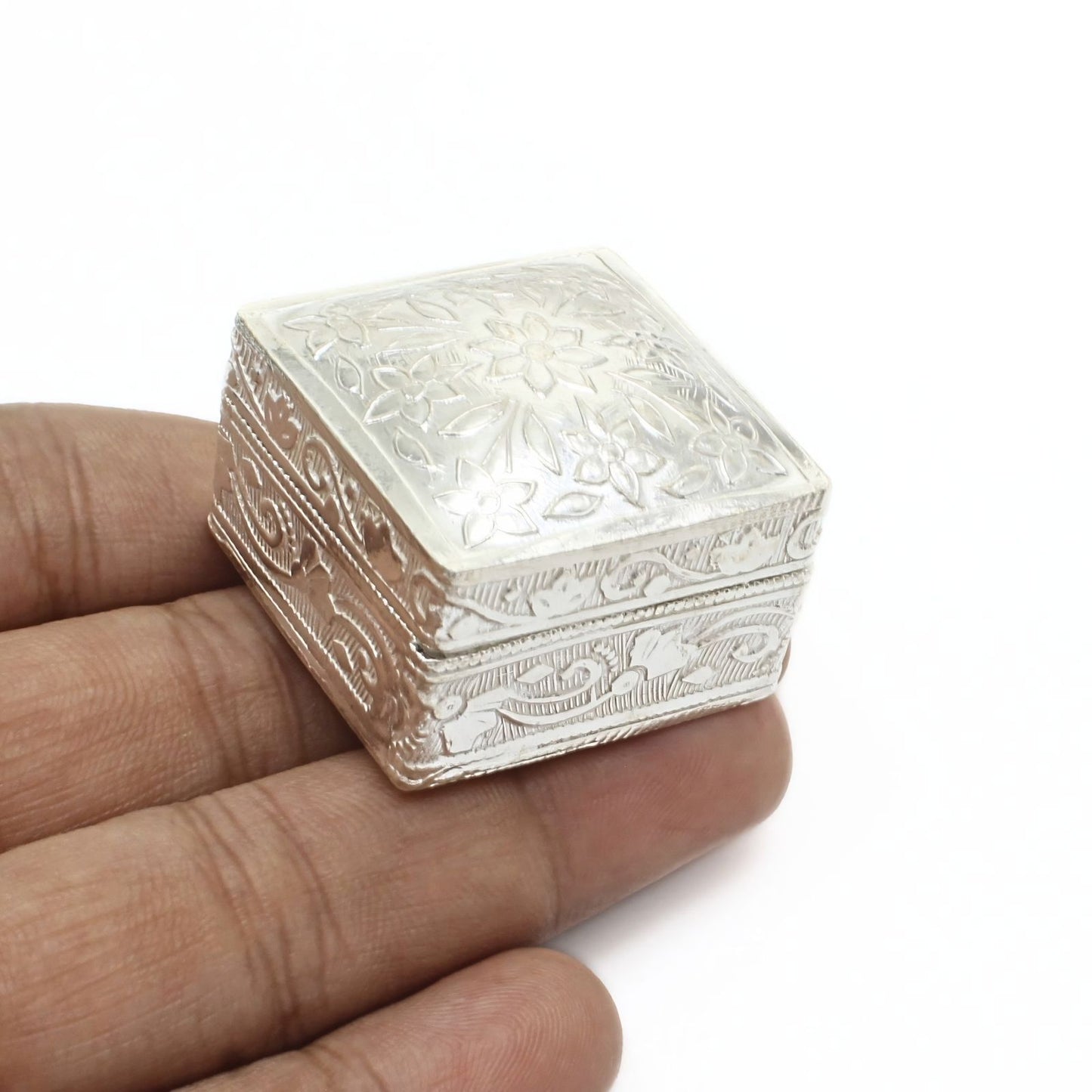 Real Silver Round Dibbi for Honey, Sindoor & Red Book Remedies