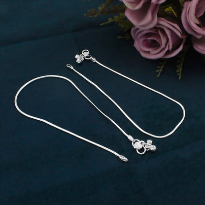 Beach Wear Flat Snake Pattern Silver Payal Anklet
