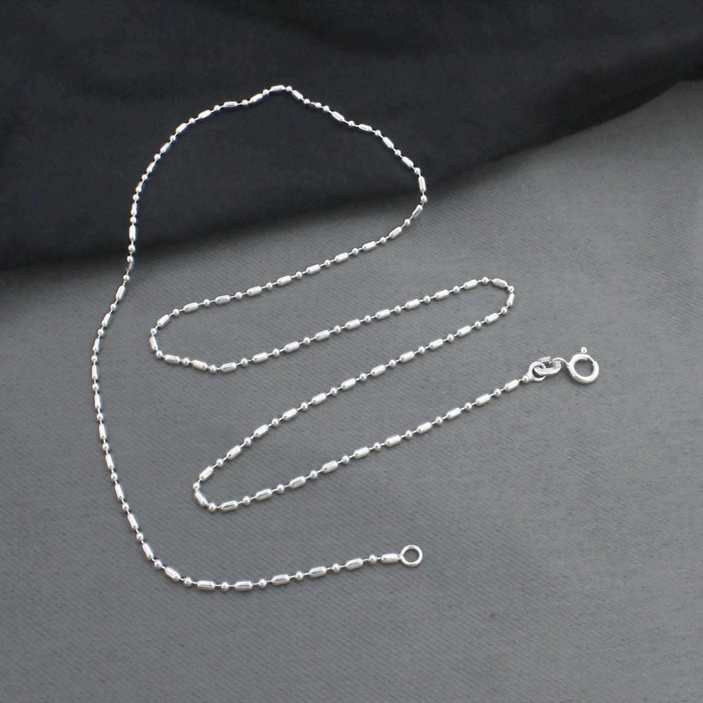 925 Sterling Silver Slim Tube Bar Neck Chain 18"