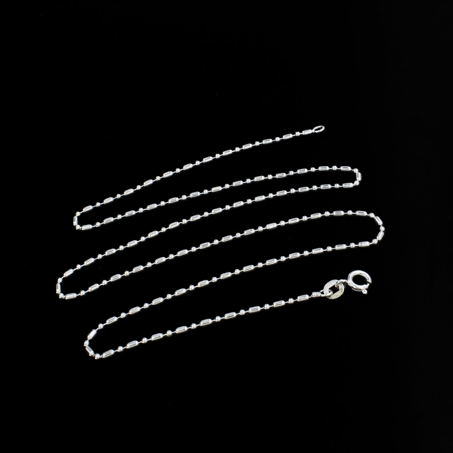 925 Sterling Silver Slim Tube Bar Neck Chain 18"