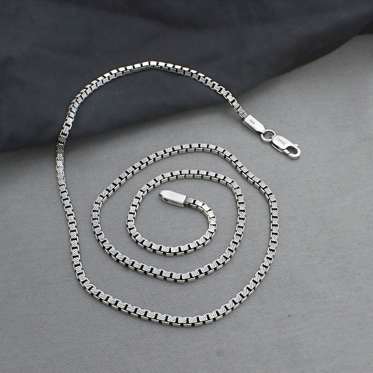 925 Sterling Silver Heritage Finish Box Link Oxidized Chain 20"