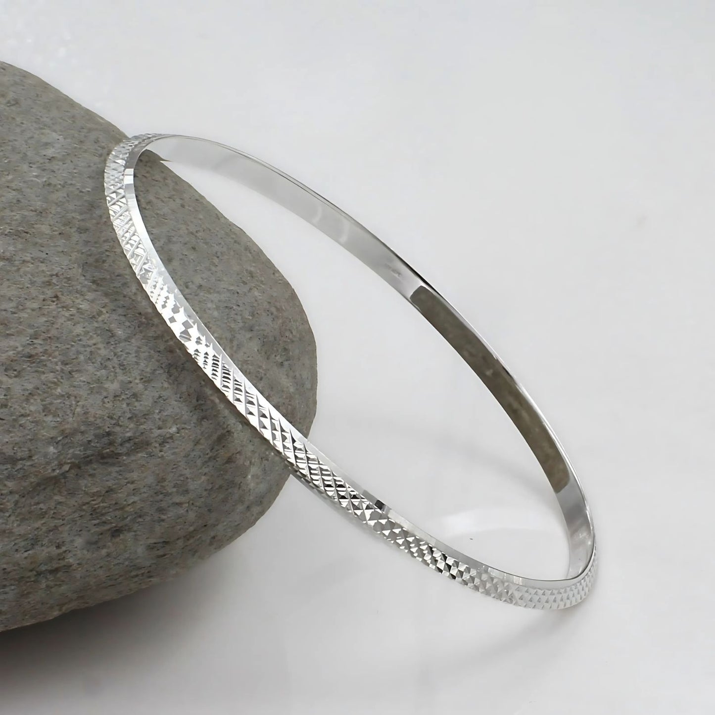 925 Real Silver V Shape Dotted Design Men's divine Bangle Bracelet - 6.8 CM