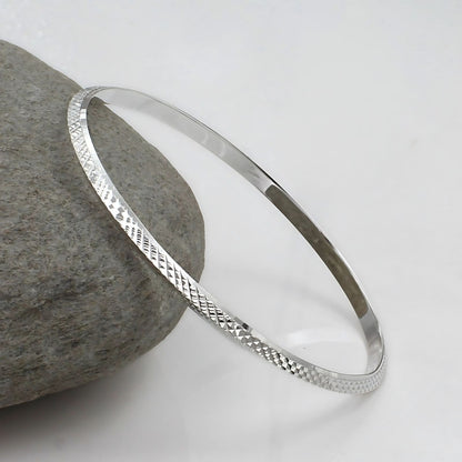 925 Real Silver V Shape Dotted Design Men's divine Bangle Bracelet - 6.8 CM