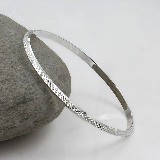 925 Real Silver V Shape Dotted Design Men's divine Bangle Bracelet - 6.8 CM