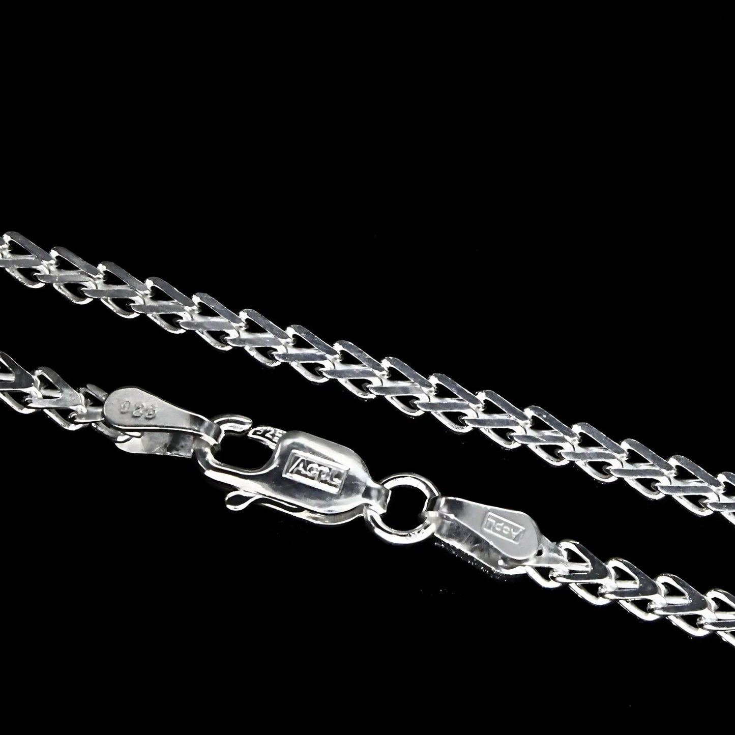 925 Sterling Silver women Stylish Neck chain 20"