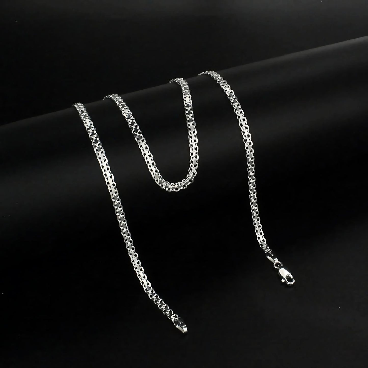 925 Sterling Silver excellent Bismark Necklace chain 18"