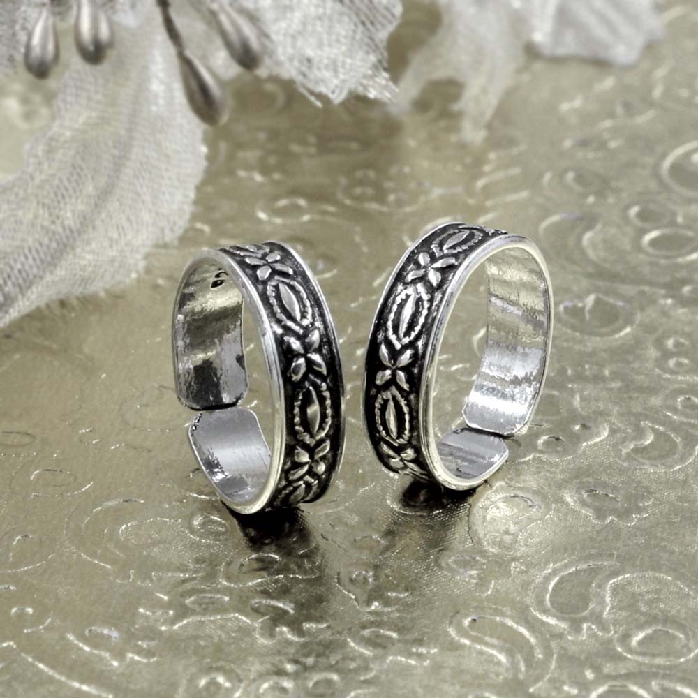 Real  Sterling Silver Oxidized foot toe rings - Pair