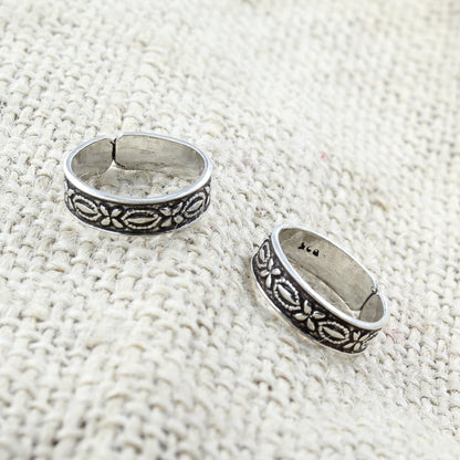 Real  Sterling Silver Oxidized foot toe rings - Pair