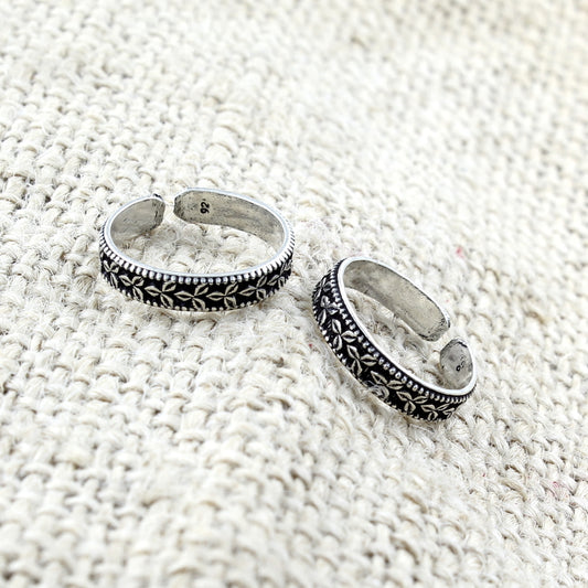 Real  Sterling Silver Oxidized foot toe rings - Pair