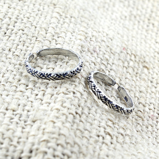 Real  Sterling Silver Oxidized foot toe rings - Pair