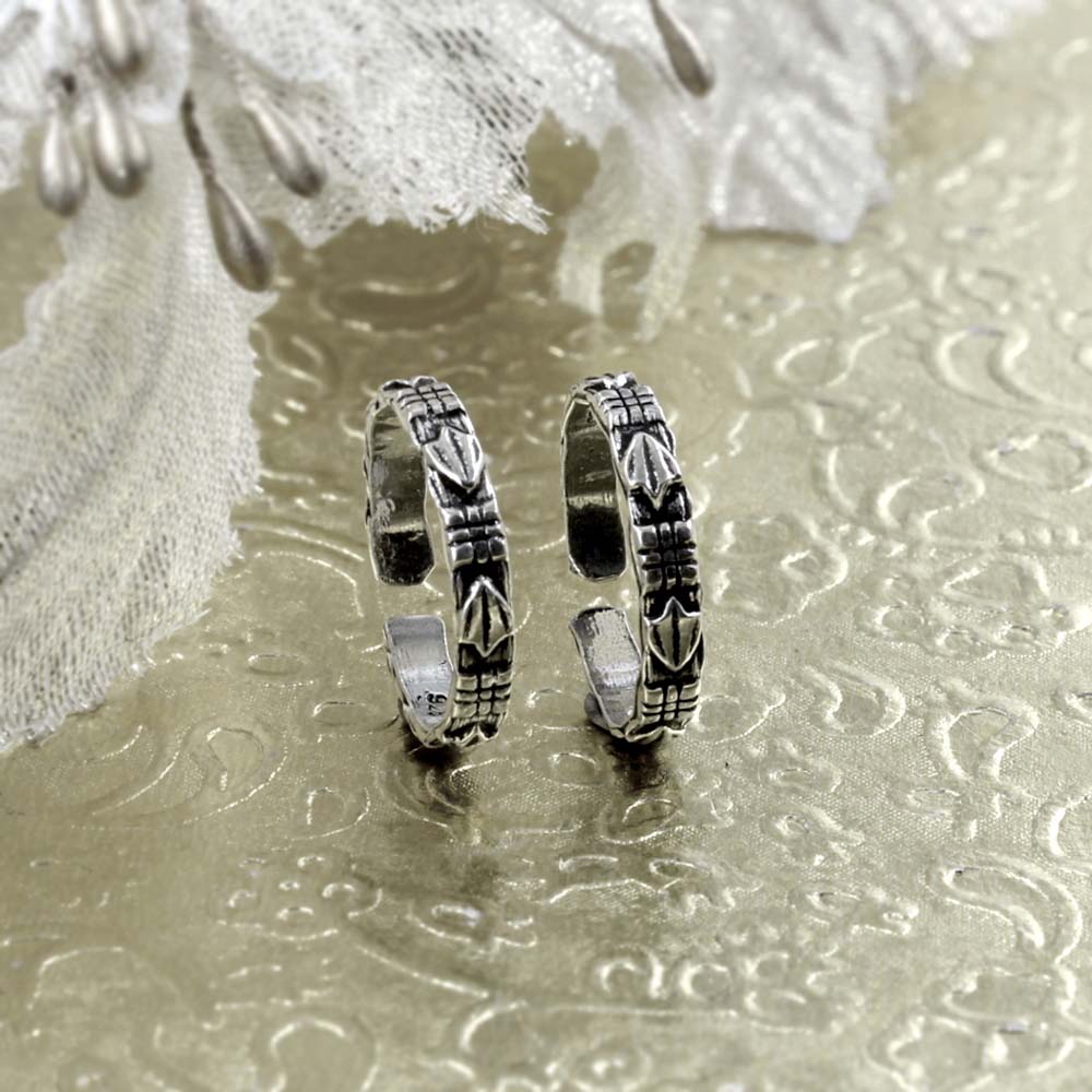 Real  Sterling Silver Oxidized foot toe rings - Pair