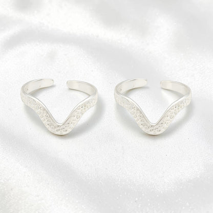 925 Real Sterling Silver women V shape Chevron Toe Ring - Pair