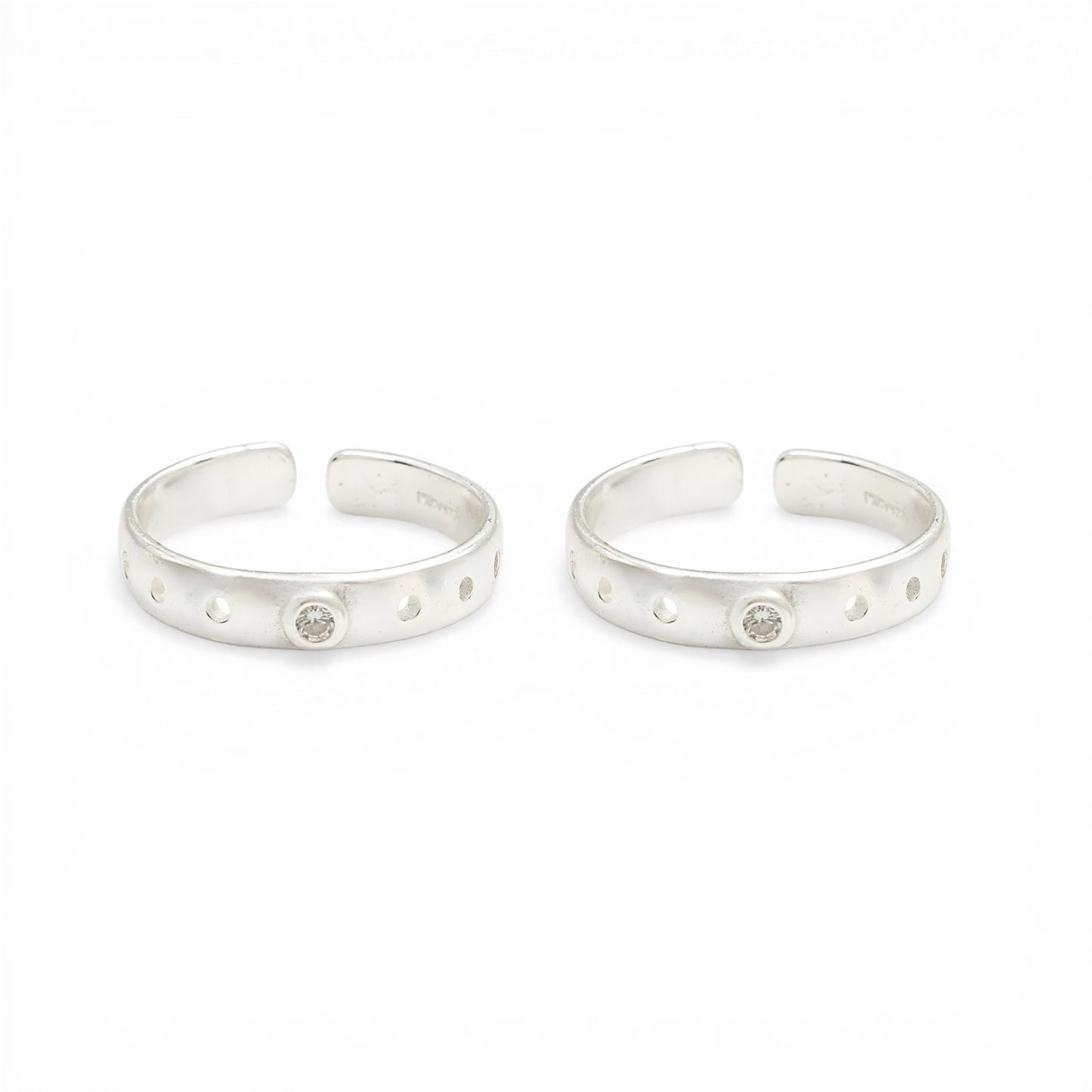 925 Real Silver Women daily wear and gifting White CZ Toe Ring - Pair
