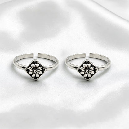 Oxidized 925 Real Silver Women Flower Design Toe Ring - Pair