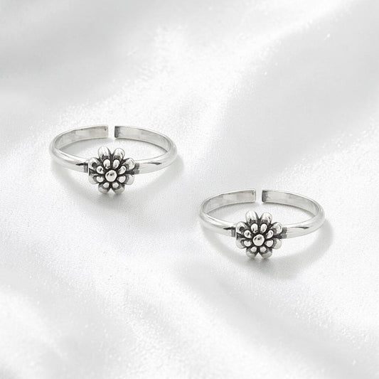 925 Real Silver Women Oxidized Flower Toe Ring- Pair