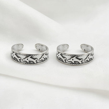 Beach wear 925 Real Silver Women Oxidized Dolphin design Toe Ring - Pair