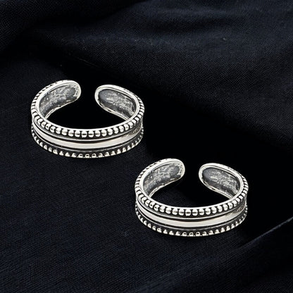 925 Real Sterling Silver Excellent gifting women Oxidized band Toe Ring - Pair