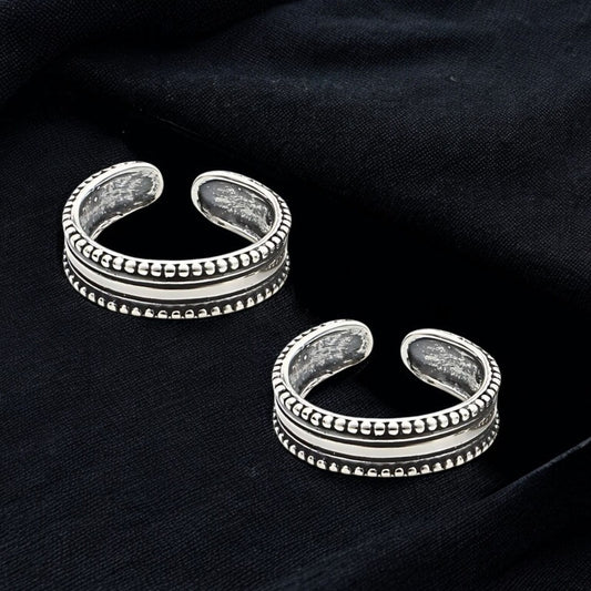 925 Real Sterling Silver Excellent gifting women Oxidized band Toe Ring - Pair