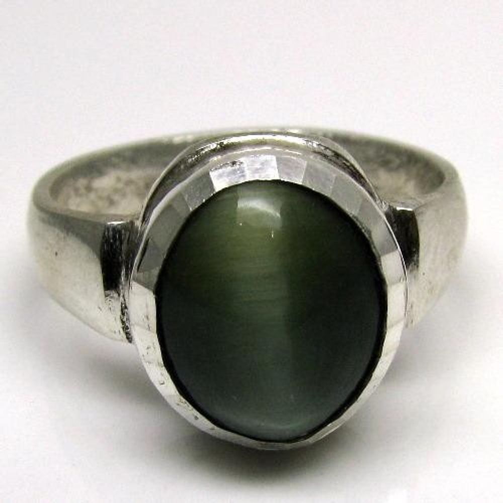 Silver Ring Cats Eye (Lehsunia) for Ketu Ratan