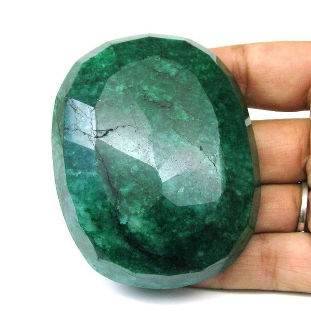 Rare Huge 628Ct Natural Brazilian Green Emerald Oval Shape Faceted Gemstone