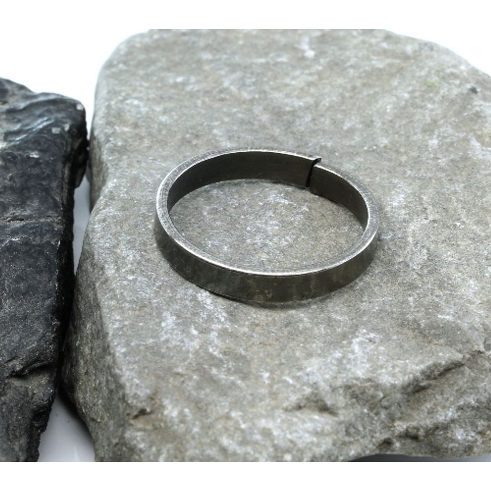 Shani Rind Buy online Shani ka challa Iron Ring - Astrology remedy – Karizma Jewels