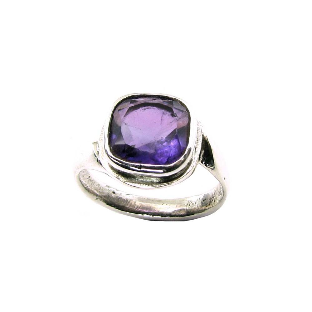 Amethyst Gemstone Rashi Ratna Silver Ring