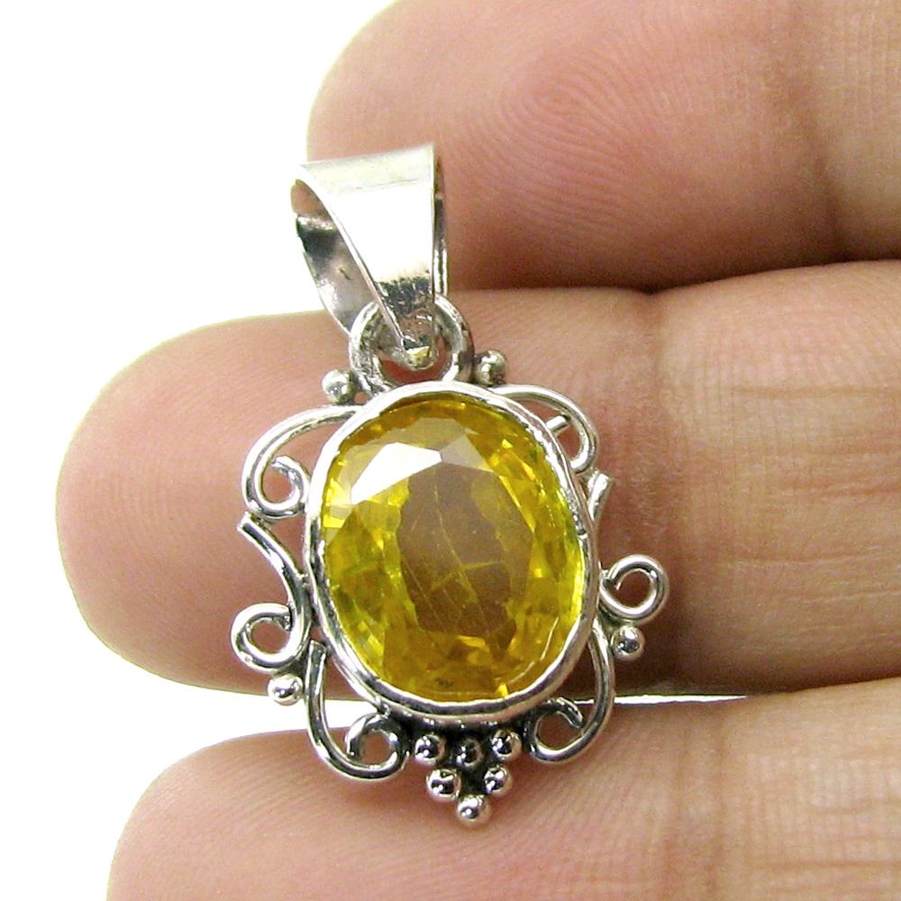 Silver pendant Synthetic Sapphire Gemston