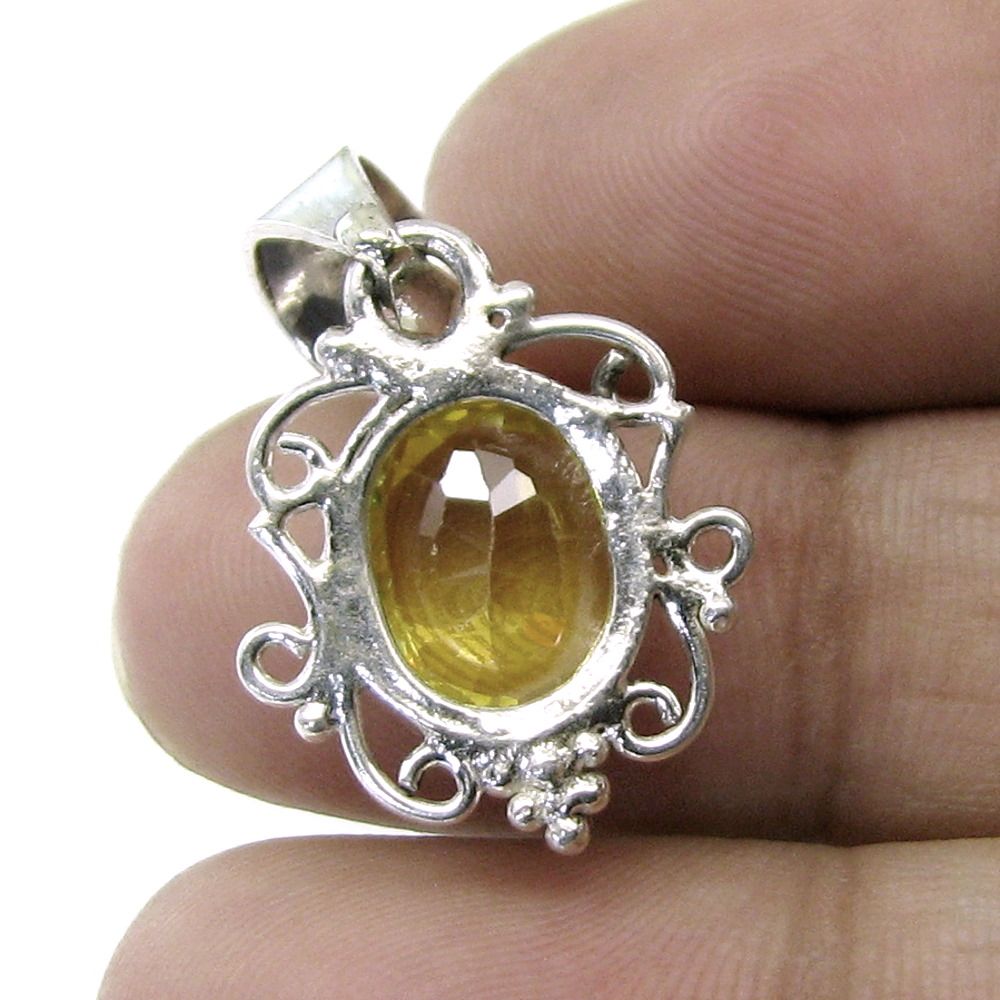 Silver pendant Synthetic Sapphire Gemston