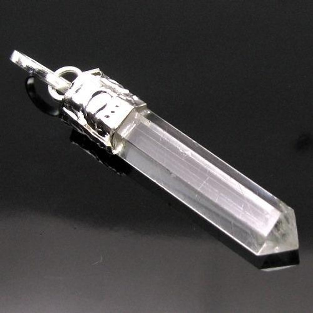 12.6Ct-Natural-White-Quartz-Crystal-Gemstone-Healing-Point-Pencil-Pendant