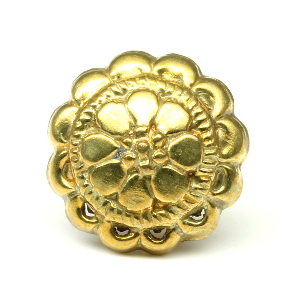 Flower gold finish nose stud 18g