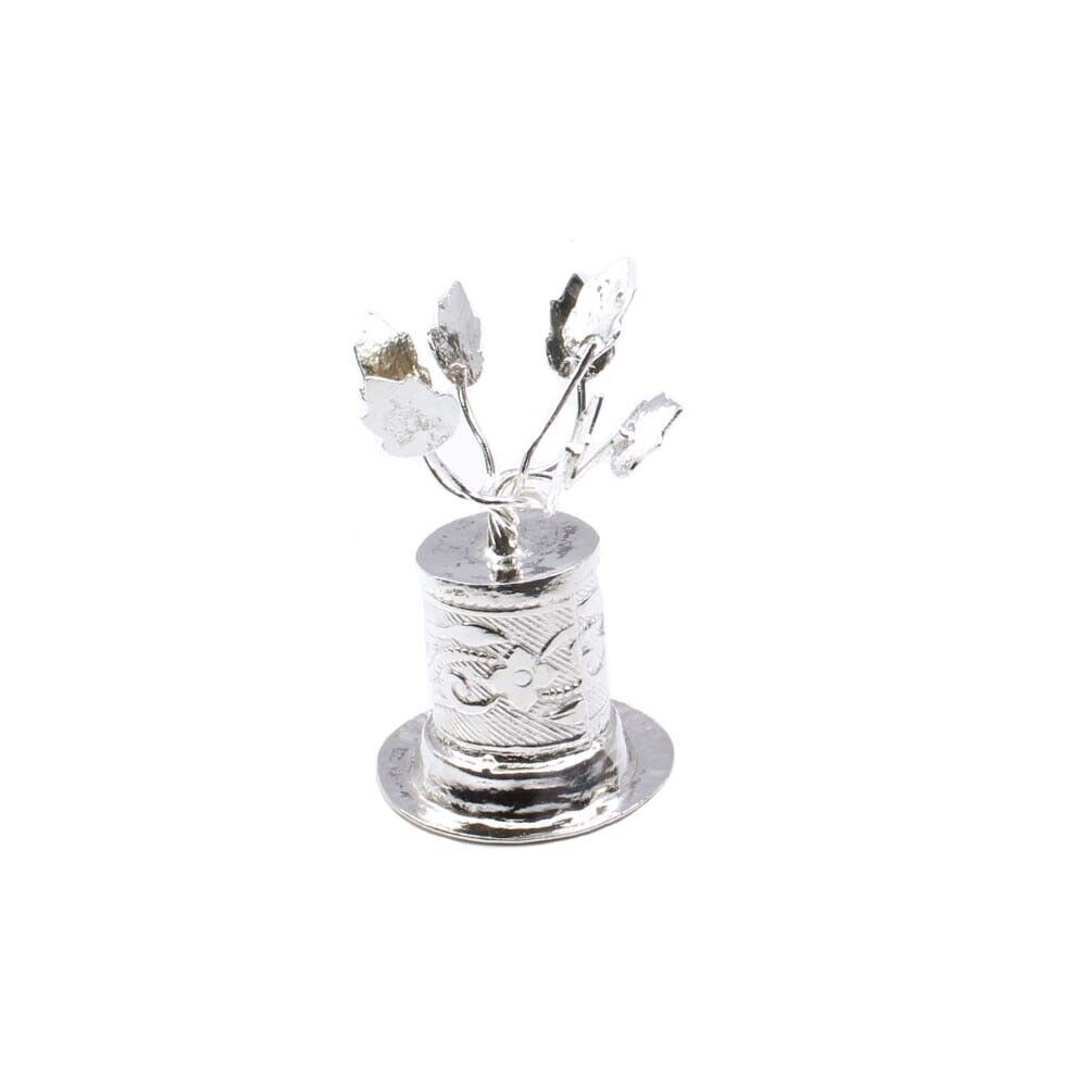 Amazon.com: PRD CARATCAFE Pure Sterling Silver Flower Shape Diya Jyot /  Deepam for Puja Diwali Mandir, Oil Lamps in 925 Precious Silver { NET WT 30  GMS} , Silver Gifts Indian Pooja