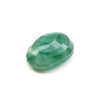 Certified 3.70Ct Natural Green Oval (Panna) Oval Cut Gemstone