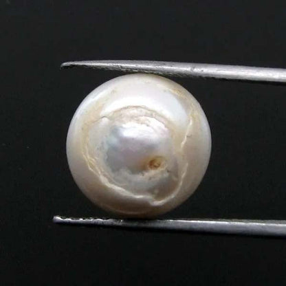 8.8Ct Natural White Uneven Pearl (Commercial Grade)