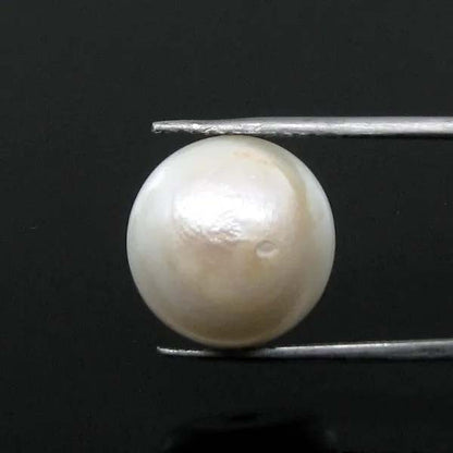 9.4Ct Natural White Uneven Pearl (Commercial Grade)
